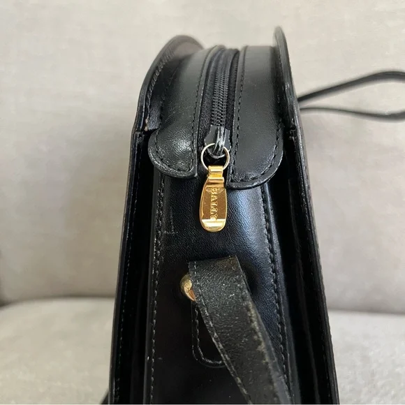 VTG Bally Structured Hex Black Leather Shoulder Bag Crossbody with Gold Hardware - Picture 6 of 16